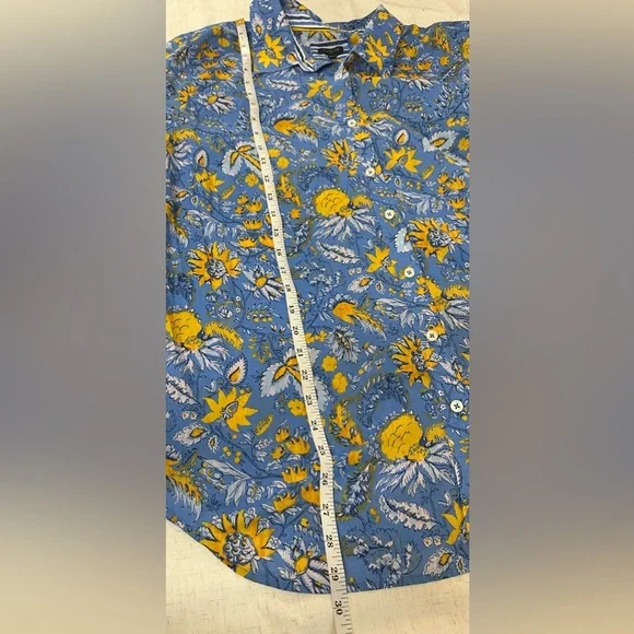 Talbots Blue and Yellow Floral Button Down Shirt ๐๐๐ - Picture 3 of 10